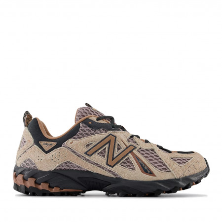 610V1 "Flat Taupe / Ice Wine"